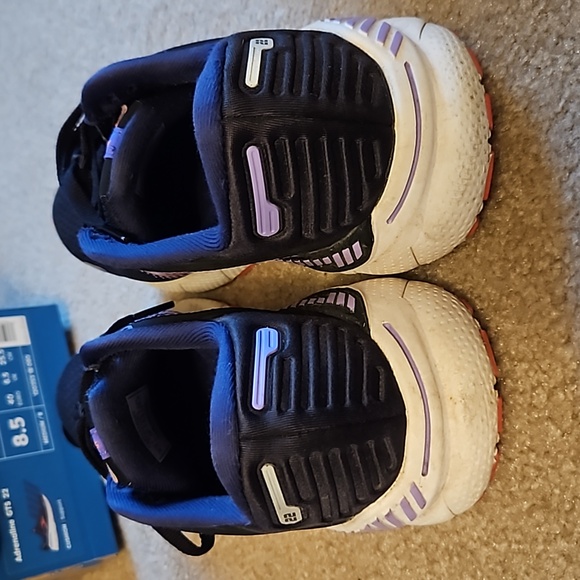 Brooks Women Adrenaline GTS22 cushion support Blue/purple/pink US 8.5 - Picture 7 of 7